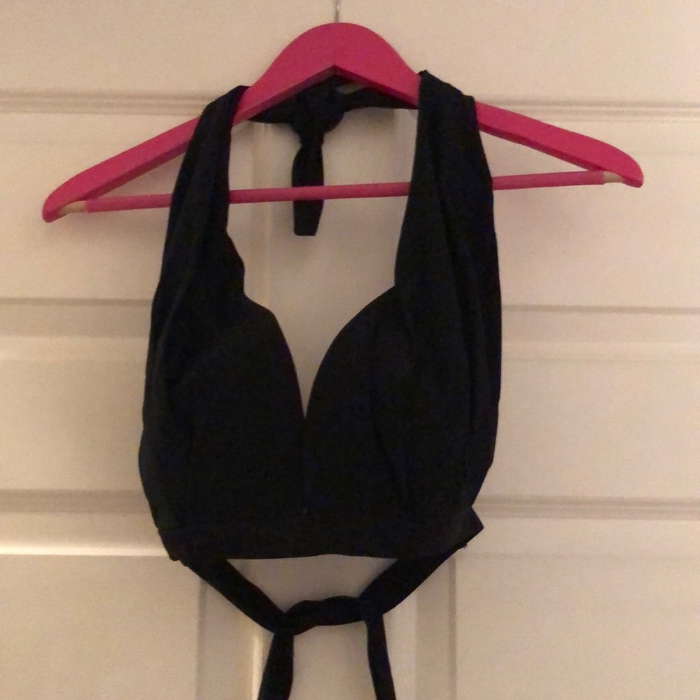 Black bikini top